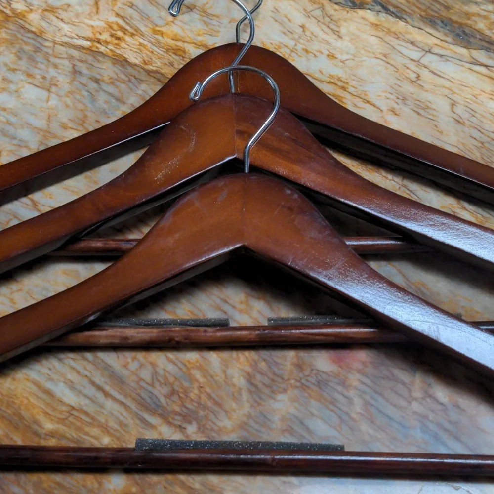 Wood suit hangers